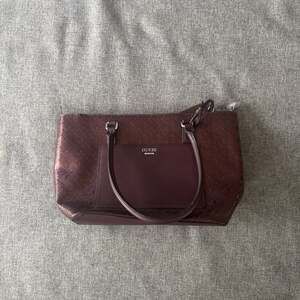 GUESS Cuba G-Logo Burgundy Merlot Pebble Leather Shoulder Bag